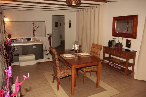 Hostal La Paillote Exotique Spa