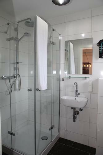 Apartamento G�stehaus Zum Rhein