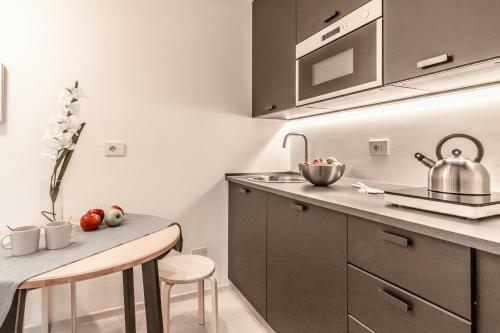 Apartamento Housmart Arienti 38a