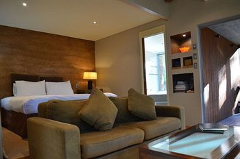 Lodge Hidden Valley Forest Retreat