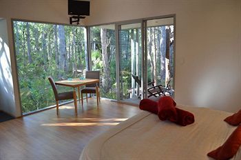 Lodge Hidden Valley Forest Retreat