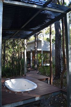 Lodge Hidden Valley Forest Retreat