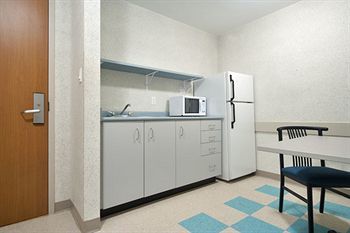 Aparthotel Residence & Conference Centre - Oshawa