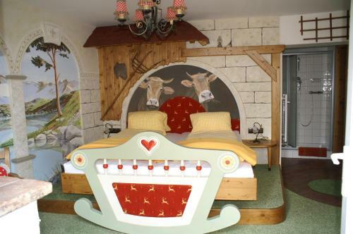 Hostal Themenpension Haus Sanz