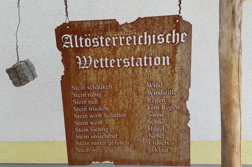 Hostal Themenpension Haus Sanz