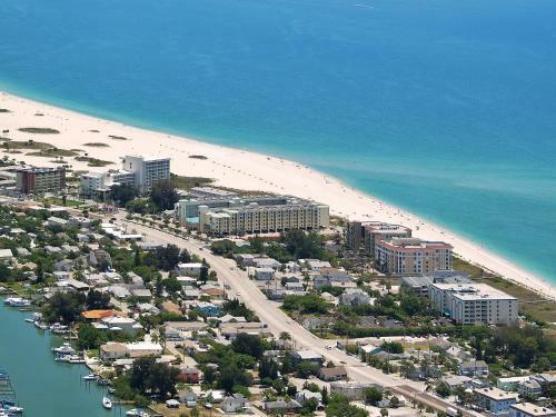Apartment Treasure Island 2