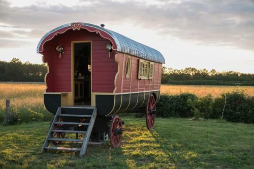 Bed & Breakfast La Roulotte Des Grillots