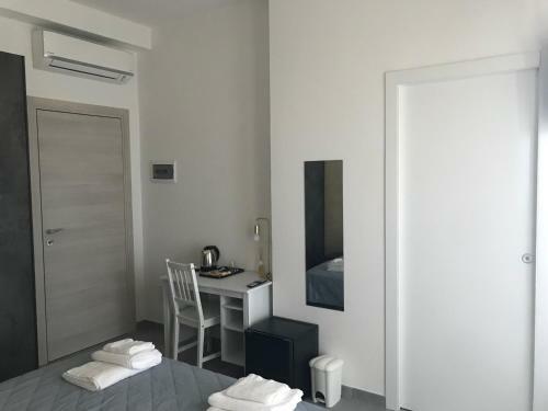 Hostal Holabologna B&B