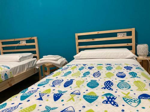 Hostal Holabologna B&B