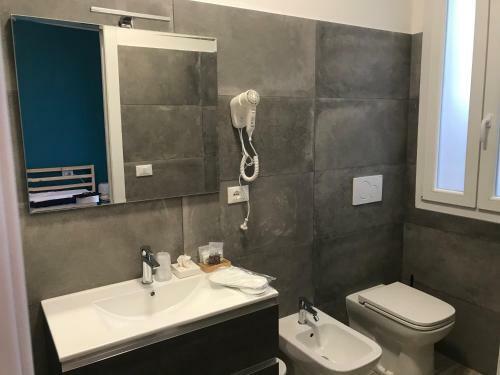 Hostal Holabologna B&B