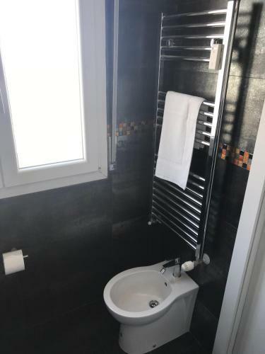 Hostal Holabologna B&B