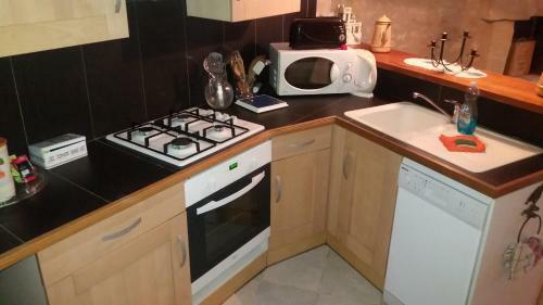 La Petite Maison Dans Br�tigny