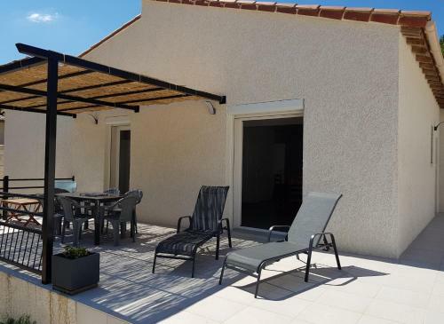 Villa Enti�re de 145m� Calme En Petite Camargue