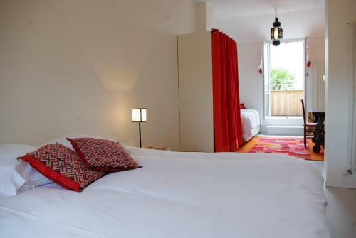Bed & Breakfast La Ferrade Chambres D'hotes