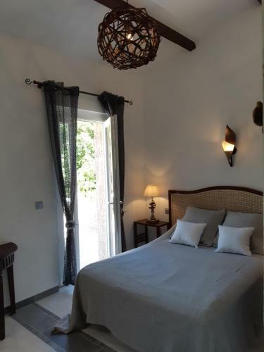 Bed & Breakfast Chambre D'h�tes - Villa La Licorne