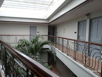 Posada Casa Leticia Business Inn