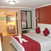 Copacabana Hotel And Suites