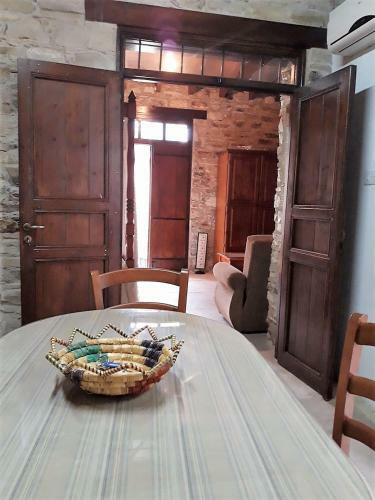 Romios Apartments