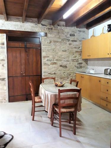 Romios Apartments