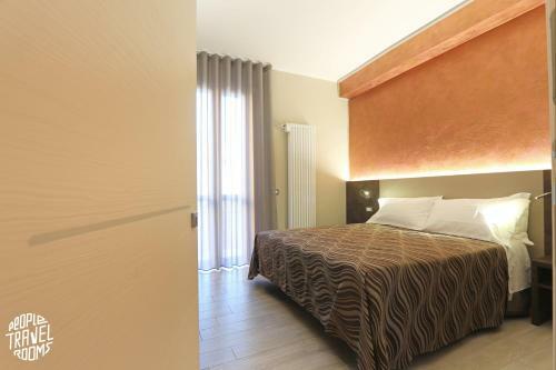 Hostal People Travel Rooms