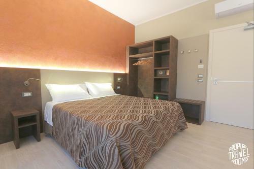 Hostal People Travel Rooms