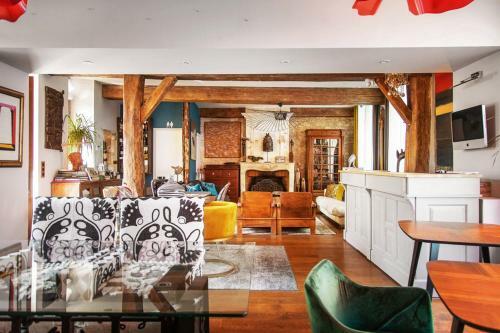 Hostal La Bell�me Bleue