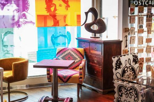 Hostal La Bell�me Bleue
