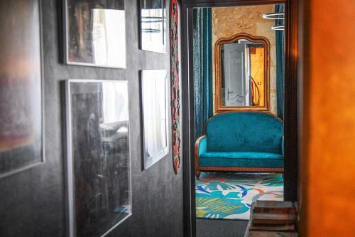 Hostal La Bell�me Bleue