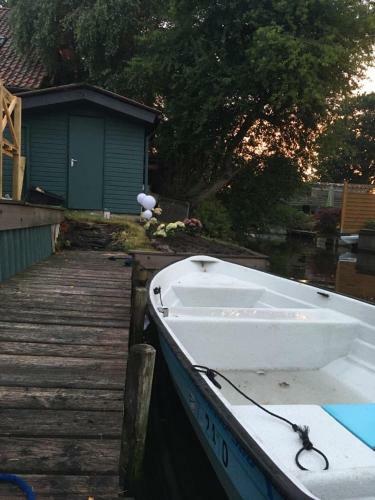 Ferienhaus Heinkens Hoek Mit Eigenem Bootssteg