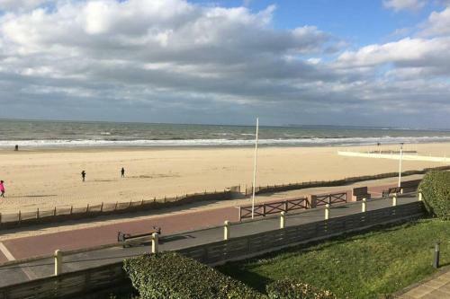 Apartamento Acc�s Direct � La Plage - Bord De Mer