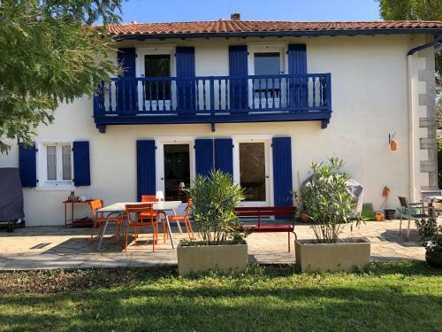 Hostal Les Ch�nes