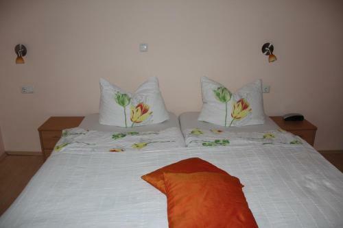 Hotel Gastehaus Weingut Rossler