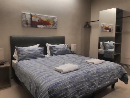 Hostal Smart Apartment Sei Chiese - Solo Affitti Brevi