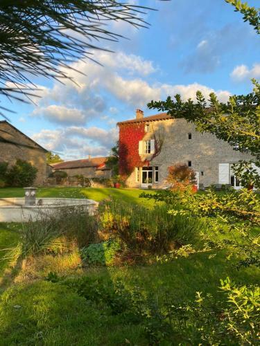 Bed & Breakfast Domaine De Panissac