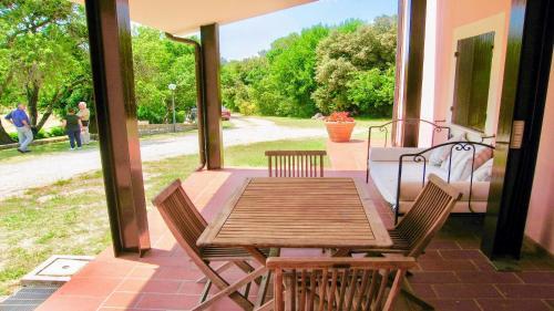 Villa Vallocchia - Sleeps 18 Exclusive Poolgrounds 6