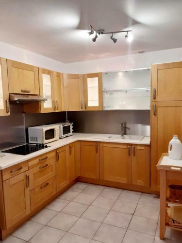 G�tes Entiers "l'olivier" Et "le M�dicis"