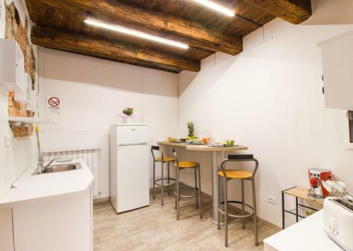Hostal Loft & Espace Maison 1706 Lago Orta