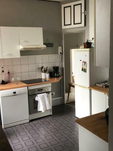 Apartamento Bel Appartement Dans Maison Au Centre Ville