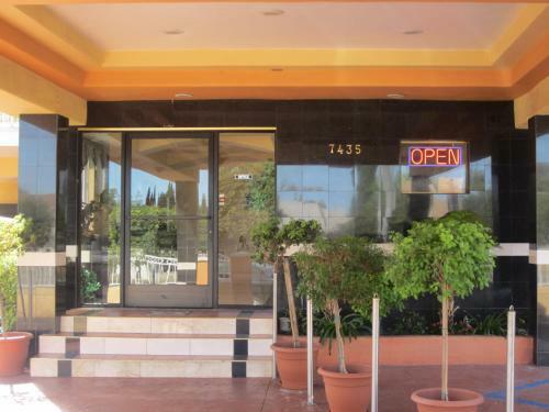 Motel Starlight Inn Canoga Park