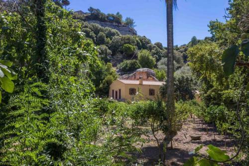 Amazing Villa 2km From The Beach