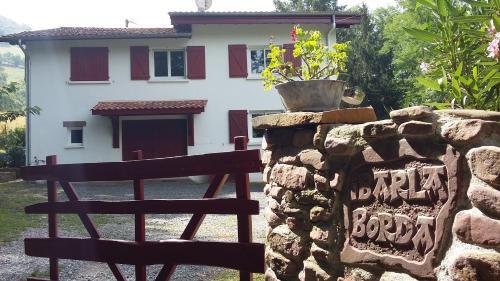 Apartamento Gite Ibarla Borda
