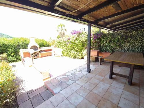Home Holidays Pintadera
