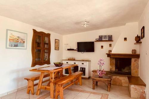 Tiria House A Bosa