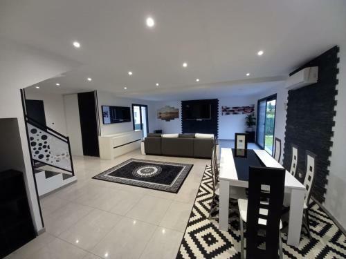 Maison Familiale