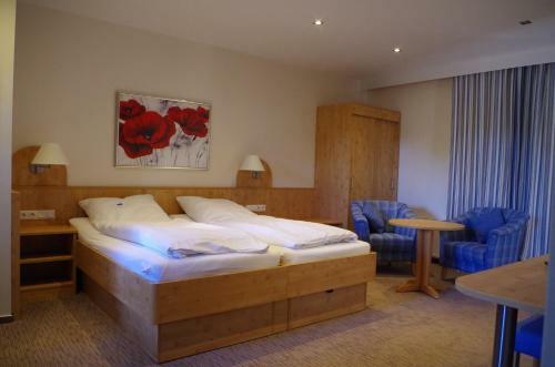 Hostal Landhaus N�tschau