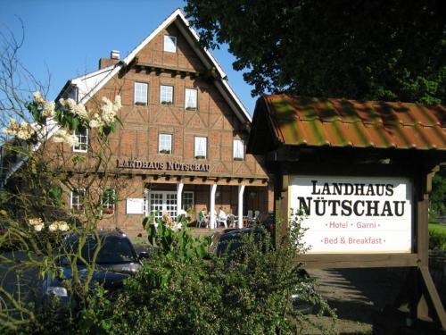 Hostal Landhaus N�tschau