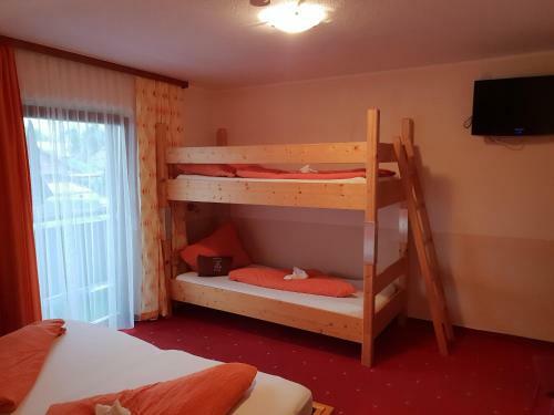 Hostal G�stehaus Edelweiss