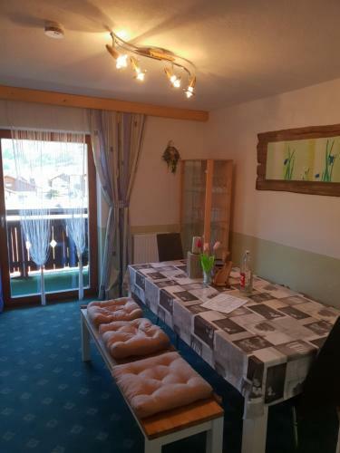 Hostal G�stehaus Edelweiss
