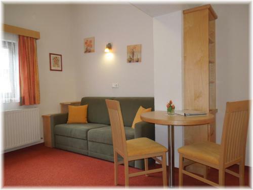 Hostal G�stehaus Edelweiss