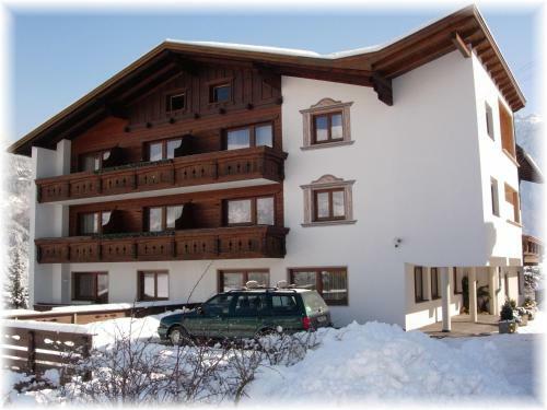 Hostal G�stehaus Edelweiss